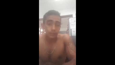 andresfmc1997 online show from 05-31-26, 04:47