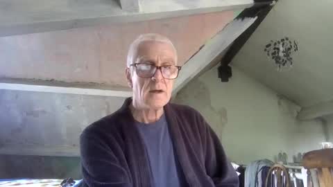 Snapshot of andrew160258 chatting on 05-15-26, 10:44 Andrew online show from 05-15-26, 10:44