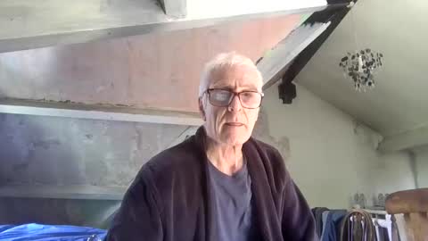 Andrew online show from 06-08-26, 11:10