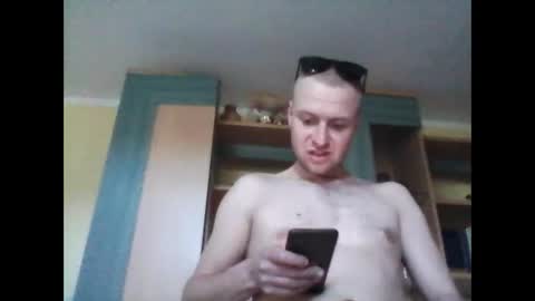 andrew3356577 online show from 02-22-25, 01:13