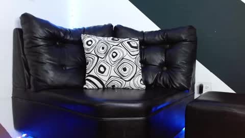 Andrew G online show from 10-19-25, 02:29