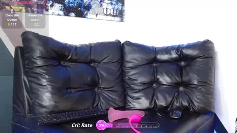 Snapshot of andrew_ag chatting on 12-19-25, 01:23 Andrew G online show from 12-19-25, 01:23