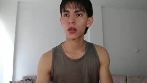 Snapshot of andrew_courtz chatting on 12-16-25, 08:25 Andrew Courtz online show from 12-16-25, 08:25