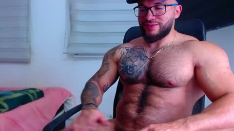 Snapshot of andrew_holden__ chatting on 01-27-25, 11:54 andrew_holden__ online show from 01-27-25, 11:54