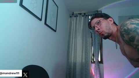 Snapshot of andrew_mathe chatting on 11-25-25, 10:21 Andrew Mathwes online show from 11-25-25, 10:21