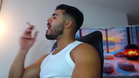 ANDREW WEST online show from 01-04-25, 01:42