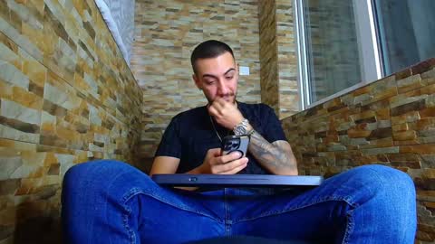 MasterRomania  online show from 01-05-25, 06:02