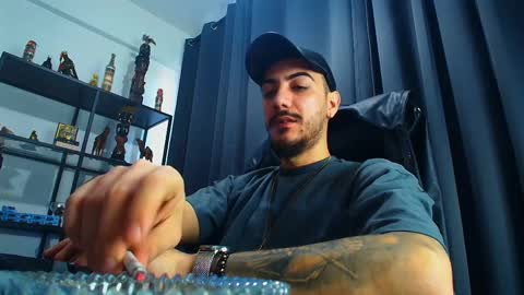 MasterRomania  online show from 03-05-25, 06:33