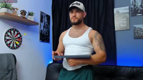 Andrew Diaz online show from 01-24-25, 08:23