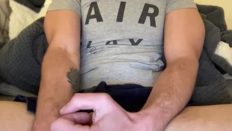 Snapshot of andrewholdsteady chatting on 02-07-26, 12:03 andrewholdsteady online show from 02-07-26, 12:03