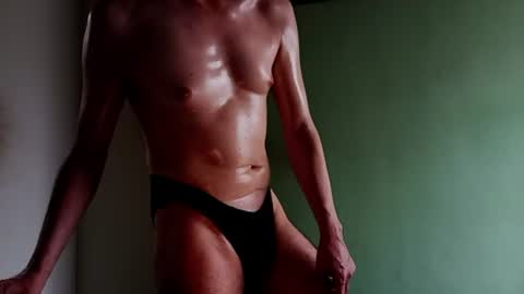 Snapshot of andrewmature chatting on 07-27-26, 07:10 andrewmature online show from 07-27-26, 07:10