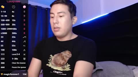 Snapshot of andrewmhilton_ chatting on 12-30-24, 02:31 andrewmhilton_ online show from 12-30-24, 02:31