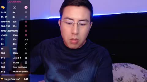 Snapshot of andrewmhilton_ chatting on 01-02-25, 03:58 andrewmhilton_ online show from 01-02-25, 03:58