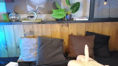 AndreWortix online show from 04-20-26, 04:26