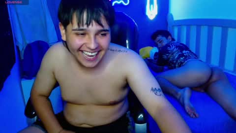 Snapshot of andrewsmile_ chatting on 01-26-25, 09:29 ANDREW online show from 01-26-25, 09:29