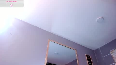      online show from 01-18-25, 03:49