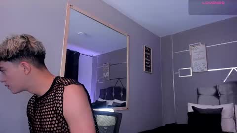      online show from 01-25-25, 12:58