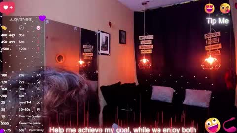      online show from 09-18-25, 06:54