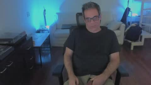 Andrew online show from 04-10-26, 08:19