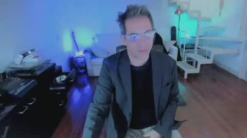 Andrew online show from 06-28-26, 04:51
