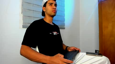 Andy online show from 01-11-25, 08:00