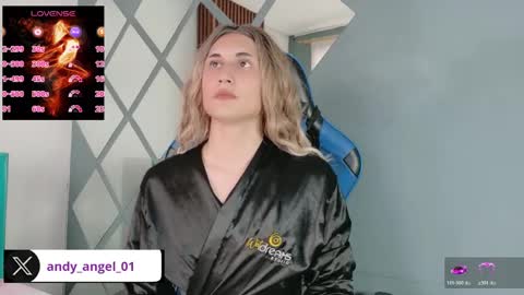 Snapshot of andy_angel1 chatting on 05-11-26, 01:06 andy angel online show from 05-11-26, 01:06