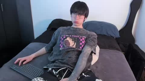 twx Andy twink3 online show from 04-12-26, 12:59