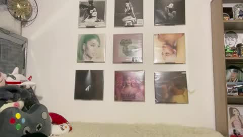 Andy online show from 11-04-25, 04:06