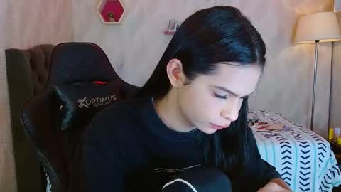 Snapshot of andy_bell_x chatting on 09-15-25, 06:02 ANDY online show from 09-15-25, 06:02