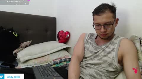 Snapshot of andy_bunny_lover chatting on 09-24-25, 03:10 ANDY online show from 09-24-25, 03:10