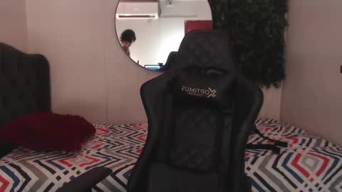 Snapshot of andy_dan1 chatting on 12-04-24, 12:14 andy_dan1 online show from 12-04-24, 12:14