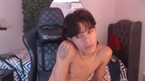 Snapshot of andy_dan1 chatting on 12-18-24, 02:06 andy_dan1 online show from 12-18-24, 02:06