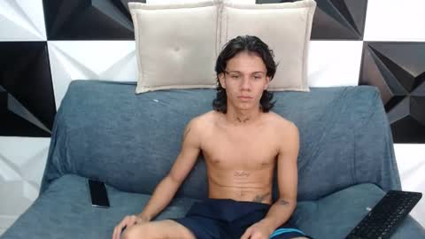 Snapshot of andy_dan1 chatting on 02-03-25, 09:39 andy_dan1 online show from 02-03-25, 09:39