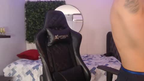 Snapshot of andy_dan1 chatting on 02-05-25, 02:59 andy_dan1 online show from 02-05-25, 02:59