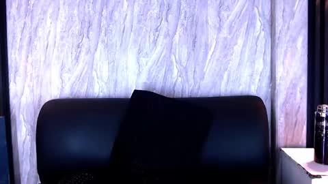 Andy Look online show from 11-21-25, 05:17