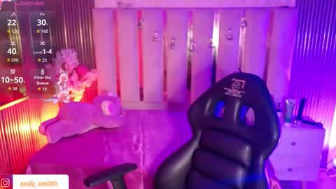 Snapshot of andy_tay1 chatting on 11-08-25, 03:18 Andy tay online show from 11-08-25, 03:18