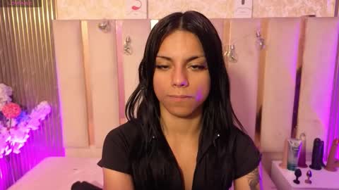 Snapshot of andy_tay1 chatting on 12-15-25, 03:44 Andy tay online show from 12-15-25, 03:44