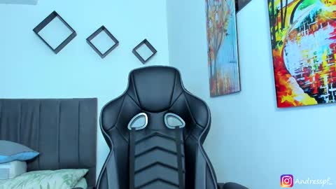 Andres online show from 09-25-25, 05:16