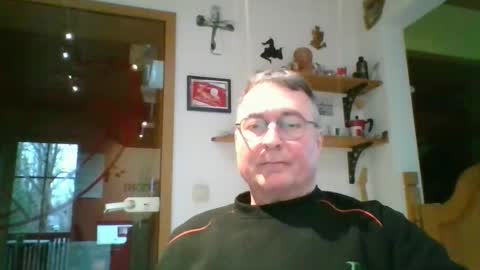 Snapshot of andybayern chatting on 02-21-26, 09:10 andybayern online show from 02-21-26, 09:10