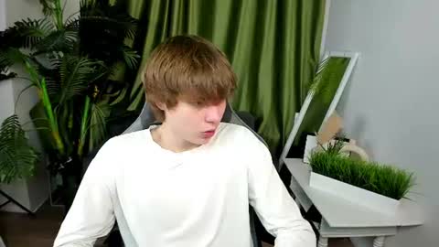 Mandy and Andy online show from 07-05-26, 06:59