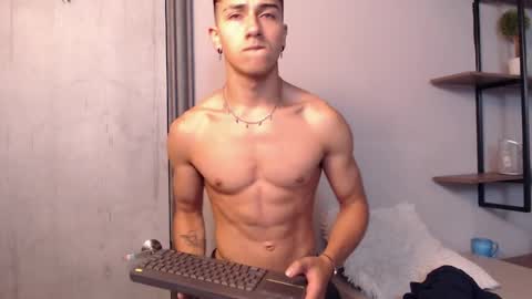 Andy Joy  online show from 01-31-25, 04:48