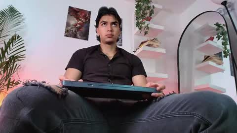 Snapshot of andypalmerr chatting on 06-02-26, 03:36 andypalmerr online show from 06-02-26, 03:36