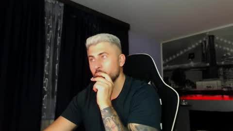 Magic Andy online show from 11-28-25, 02:47