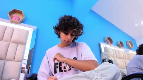 Snapshot of andyxibrat chatting on 10-12-25, 12:15 andyxibrat online show from 10-12-25, 12:15