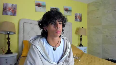 Snapshot of andyxibrat chatting on 10-18-25, 03:24 andyxibrat online show from 10-18-25, 03:24