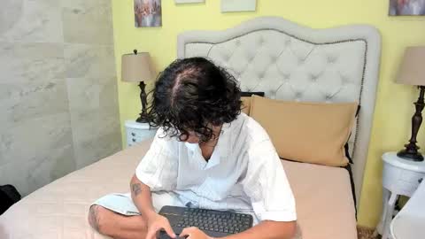 andyxibrat online show from 12-16-25, 07:08