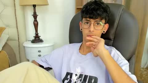andyxibrat online show from 06-04-26, 06:58