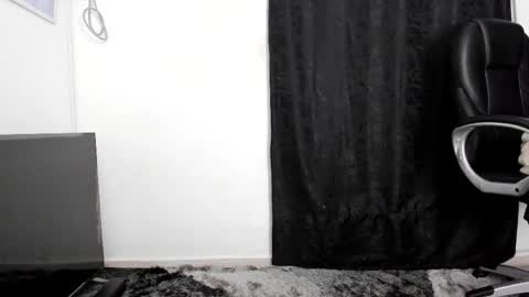 Snapshot of aneko_morii chatting on 02-19-26, 04:52 online show from 02-19-26, 04:52