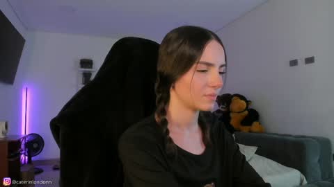      online show from 04-06-26, 02:09