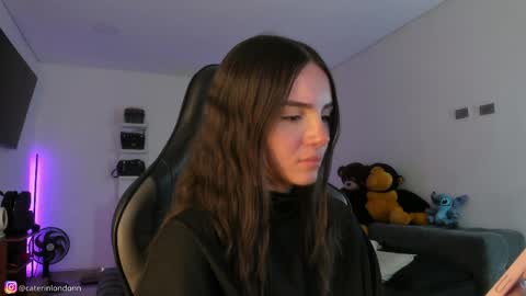      online show from 04-13-26, 03:01